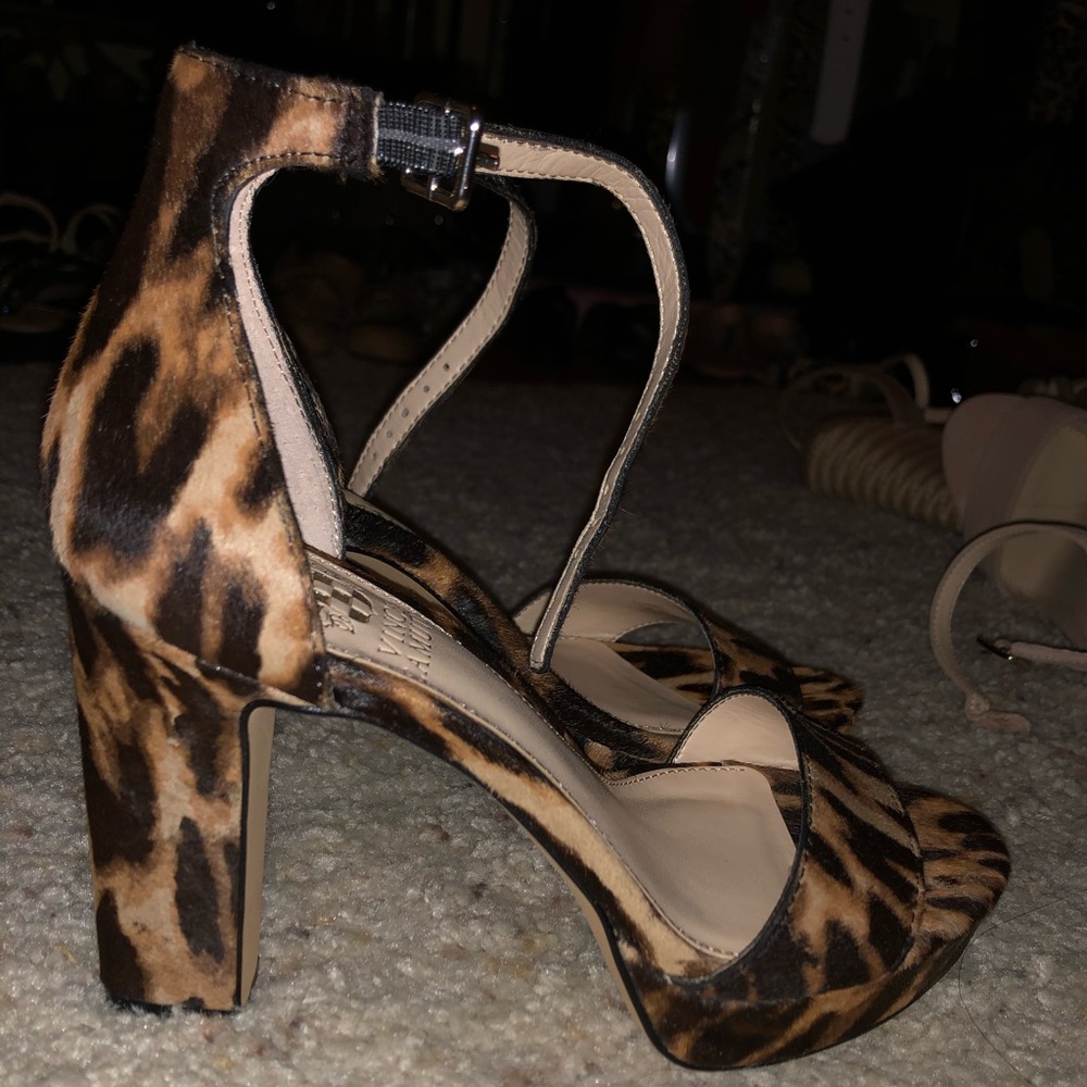 Vince Camuto sathina platform sandals